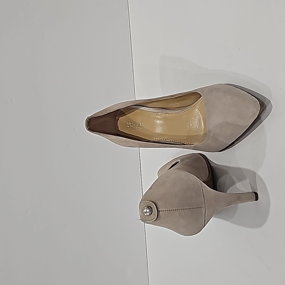 Michael Michael Kors Pump Nude, Size 10 Flex Suede Cement beige - Picture 9 of 14